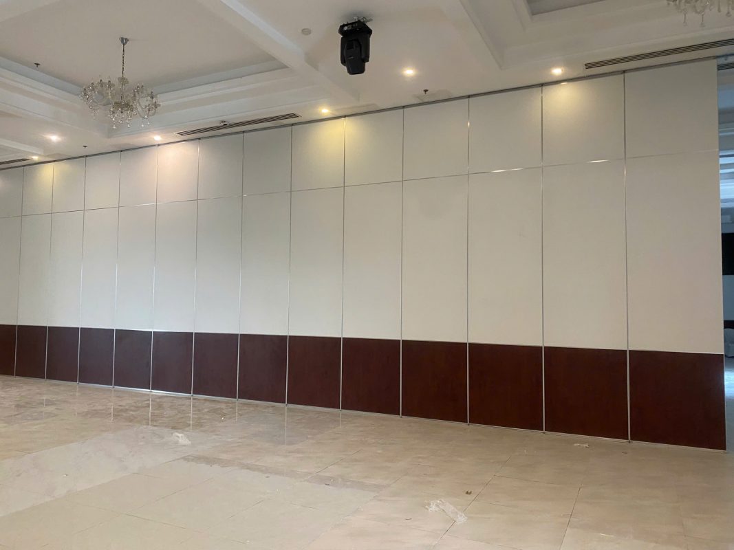 vách ngăn hệ 85 nhà hàng tiệc cưới